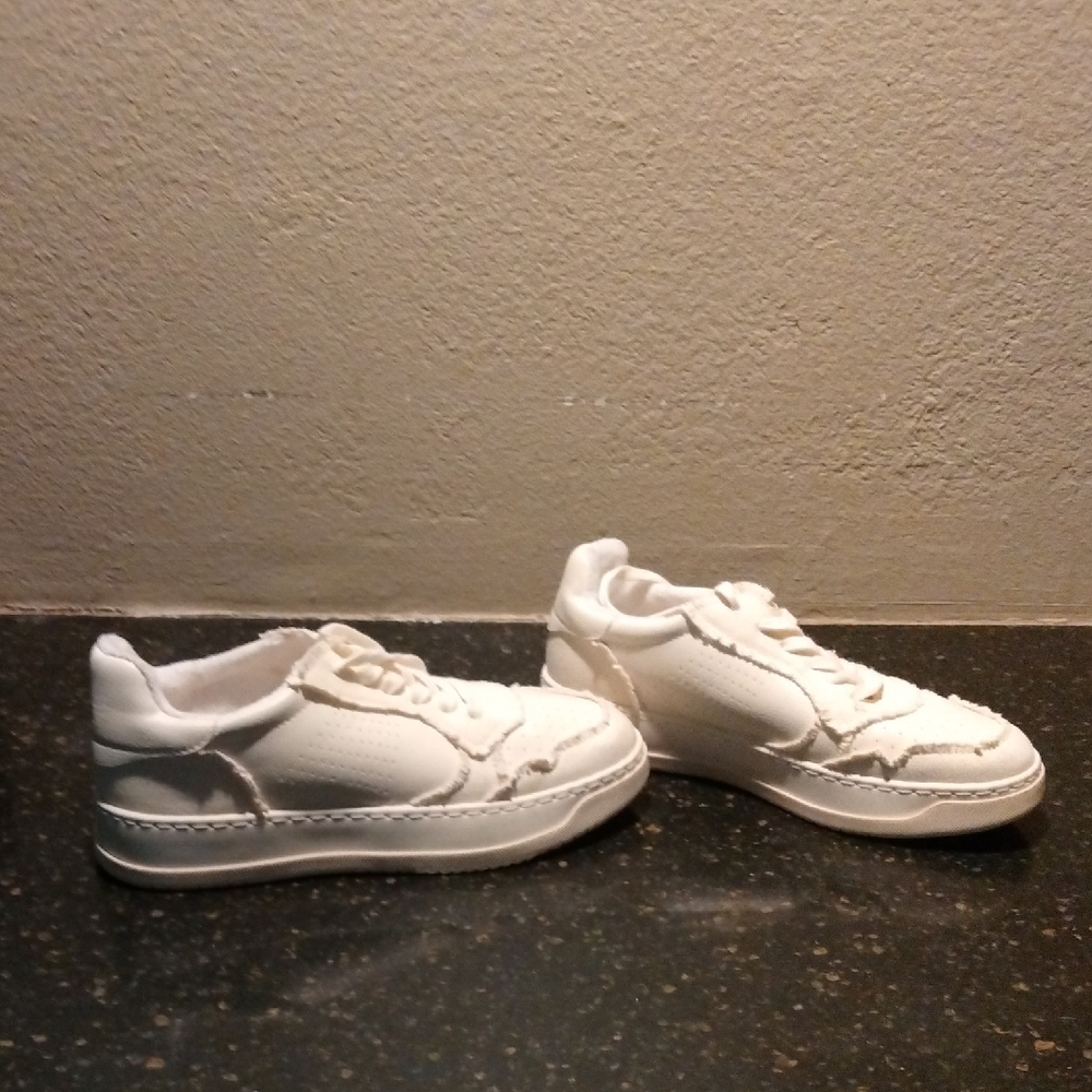 MIA Women's Beige Sneakers Worn Once